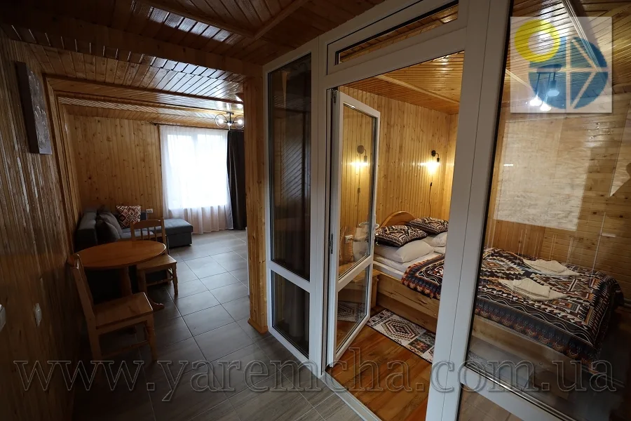 Яремче Гостинний двір Яблучко