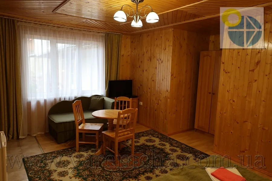 Яремче Гостинний двір Яблучко