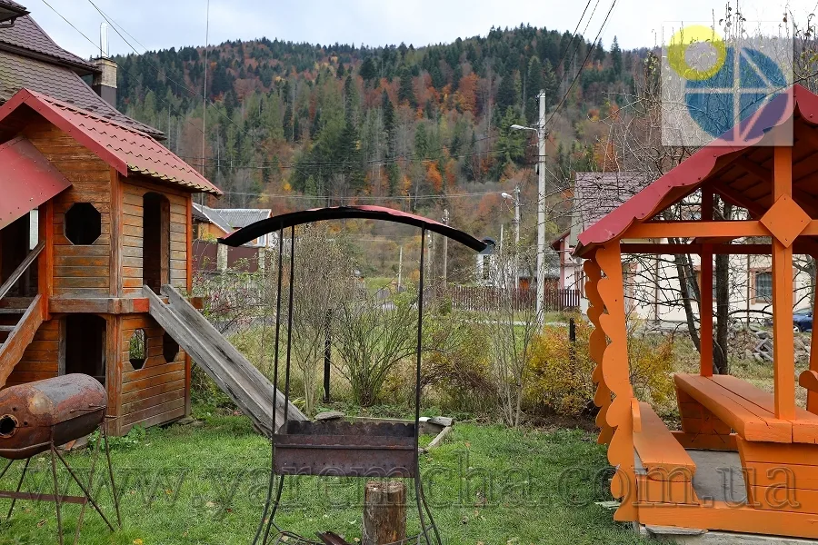 Микуличин Котедж Ангеліна.