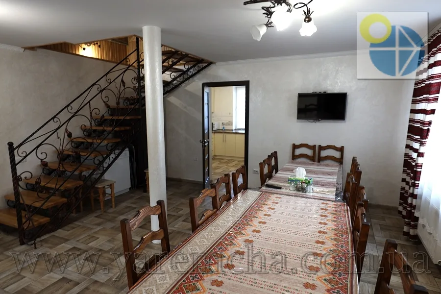 Микуличин Котедж Ангеліна.