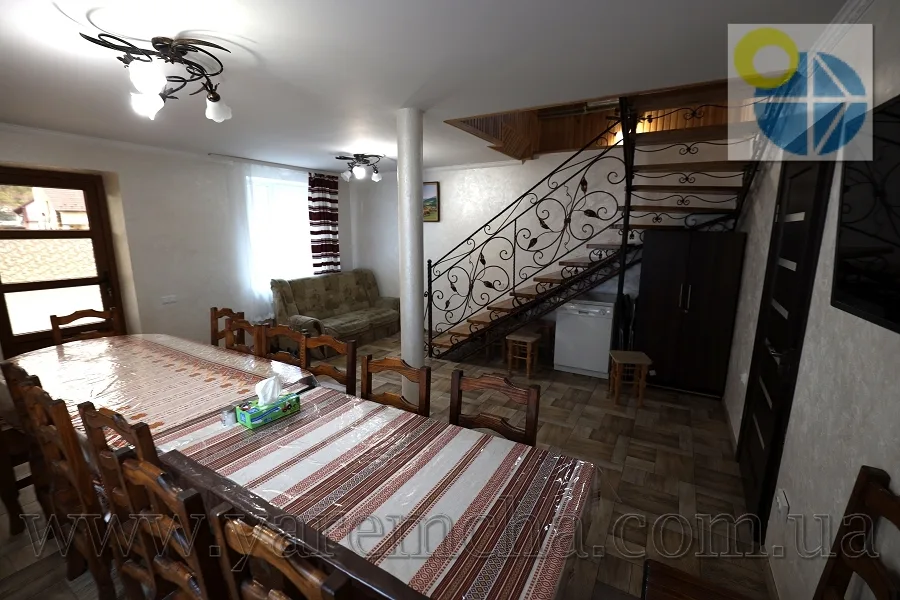 Микуличин Котедж Ангеліна.