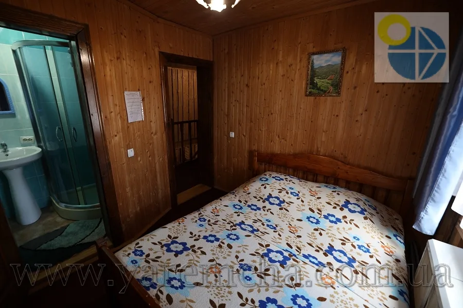 Микуличин.Приватна садиба Шовкова косиця