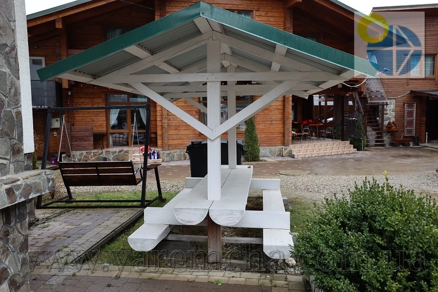 Поляниця(Буковель) Гостинний двір Буков'єл.