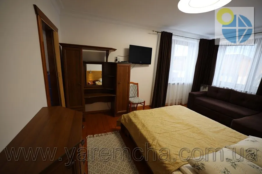 Татарів.Приватна садиба Прутець