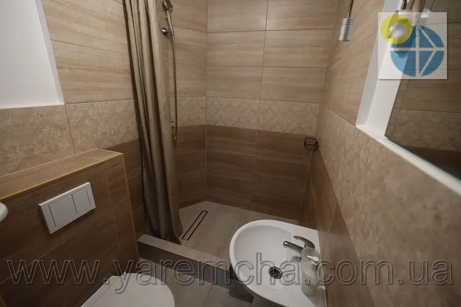 Татарів.Гостинний двір Файний