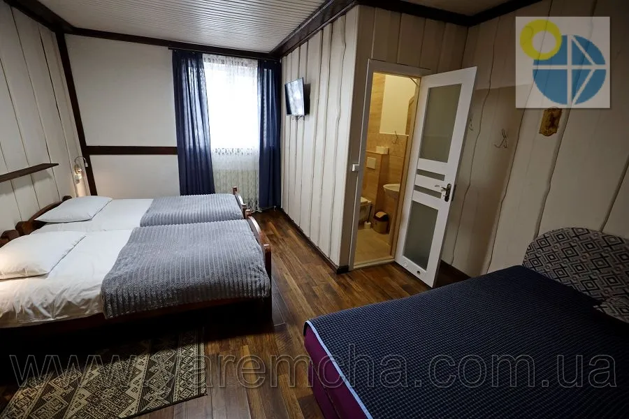 Татарів.Гостинний двір Файний